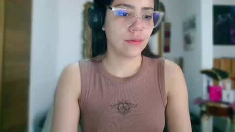 Lauren online show from 05-29-26, 03:21