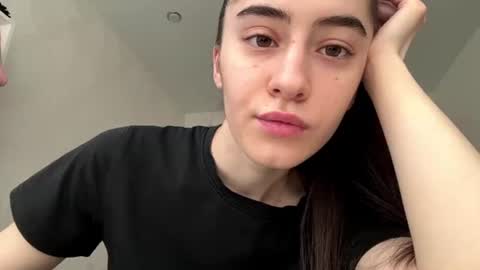 laurenadupuy online show from 07-27-26, 02:24