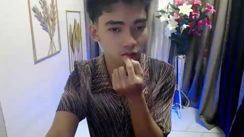 laurence_cuttieguyhere online show from 03-22-26, 06:11