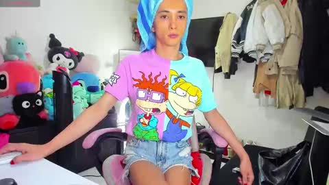 SF online show from 09-23-25, 01:36