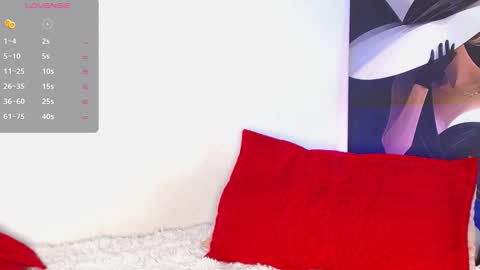 Snapshot of laurengill7 chatting on 09-25-25, 08:23 Lauren Gill online show from 09-25-25, 08:23