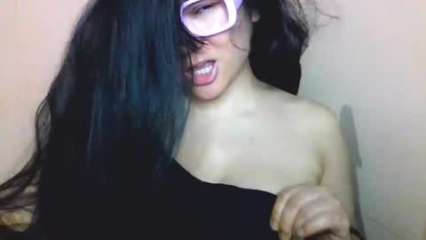 onlyfan laureng7 - 7 laureng2 online show from 04-30-26, 11:49