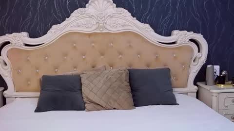 Snapshot of laurenjenssen chatting on 03-12-26, 04:57 Laura online show from 03-12-26, 04:57