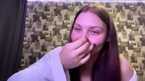 Hannah online show from 09-12-25, 04:40