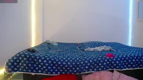 laurenkenner28_ online show from 03-05-25, 08:53