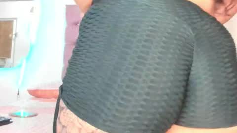 Snapshot of laurenlaine99 chatting on 03-20-26, 04:56 laurenlaine online show from 03-20-26, 04:56