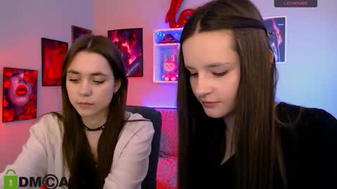 Laure online show from 03-13-26, 10:33