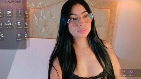 laurenn_smitth online show from 10-18-25, 01:12