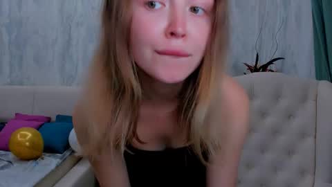 laurennhill online show from 09-13-25, 12:21