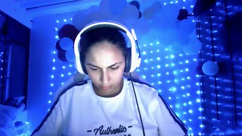 Snapshot of laurent0502 chatting on 12-22-24, 01:34 Laurent online show from 12-22-24, 01:34