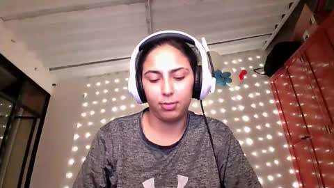 Snapshot of laurent0502 chatting on 01-12-25, 02:45 Laurent online show from 01-12-25, 02:45