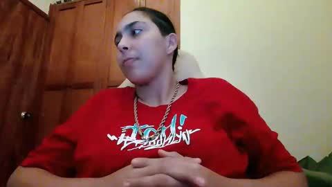 Snapshot of laurent0502 chatting on 01-15-25, 11:30 Laurent online show from 01-15-25, 11:30