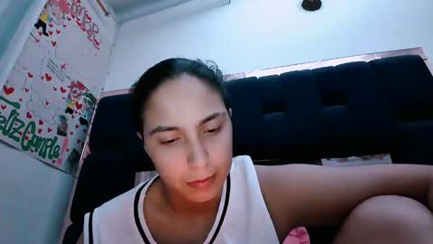 Snapshot of laurent0502 chatting on 01-21-25, 02:54 Laurent online show from 01-21-25, 02:54