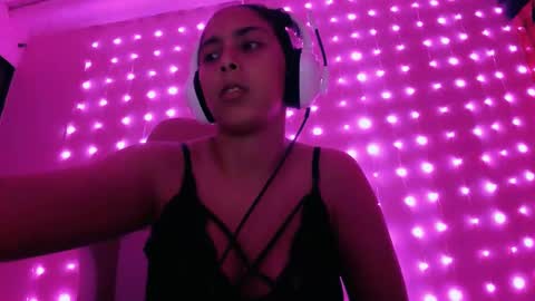 Snapshot of laurent0502 chatting on 02-03-25, 06:13 Laurent online show from 02-03-25, 06:13