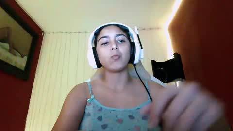 Snapshot of laurent0502 chatting on 02-24-25, 02:19 Laurent online show from 02-24-25, 02:19