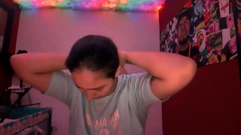 Snapshot of laurent0502 chatting on 09-11-25, 04:01 Laurent online show from 09-11-25, 04:01