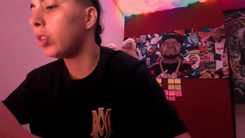 Snapshot of laurent0502 chatting on 09-17-25, 06:26 Laurent online show from 09-17-25, 06:26