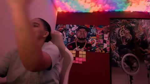 Snapshot of laurent0502 chatting on 09-18-25, 02:13 Laurent online show from 09-18-25, 02:13