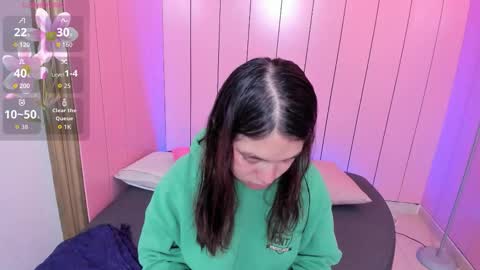 laurent_scott_ online show from 10-10-25, 11:42