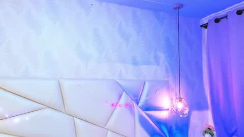 Laurent online show from 01-09-26, 11:02