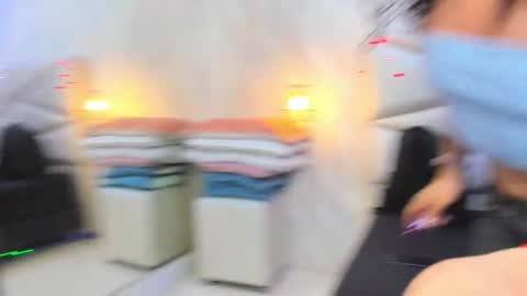 Laurent online show from 01-19-26, 09:57