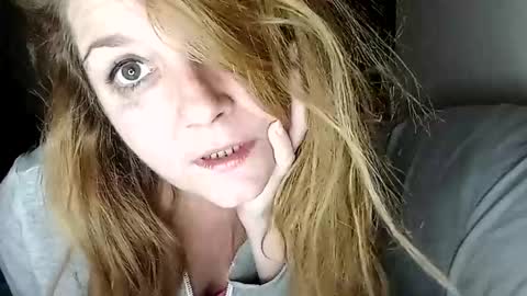 lauriehotxxx online show from 02-05-25, 06:37