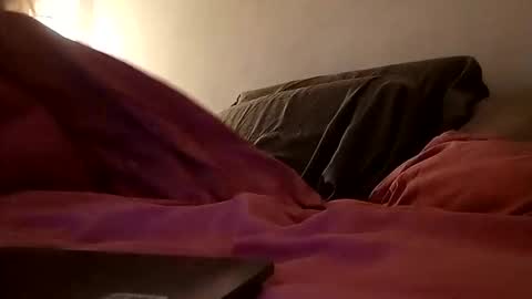 Snapshot of lauriehotxxx chatting on 10-19-25, 06:41 lauriehotxxx online show from 10-19-25, 06:41