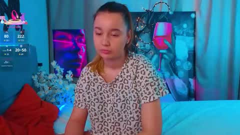 Snapshot of laurieperez chatting on 01-08-26, 07:54 Lola online show from 01-08-26, 07:54