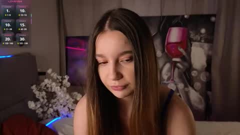 Snapshot of laurieperez chatting on 01-15-26, 11:48 Lola online show from 01-15-26, 11:48