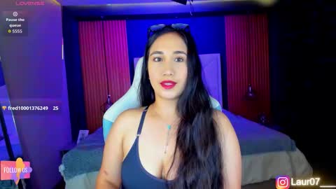 Lau Roberts online show from 09-09-25, 03:17