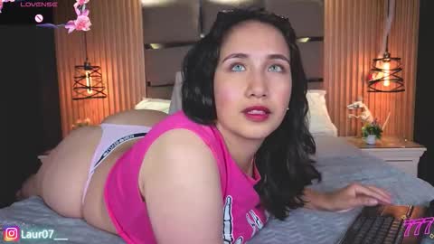 Lau Roberts online show from 02-22-26, 07:45