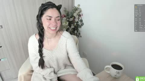 Lauryn online show from 05-24-26, 05:40