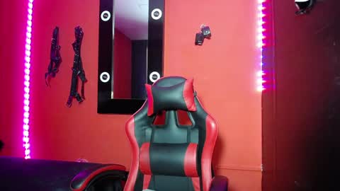 laurynbennett_ online show from 09-17-25, 02:41