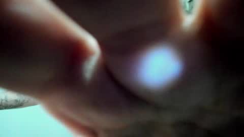 Snapshot of lauu_g chatting on 02-18-26, 12:23 Lauu G online show from 02-18-26, 12:23