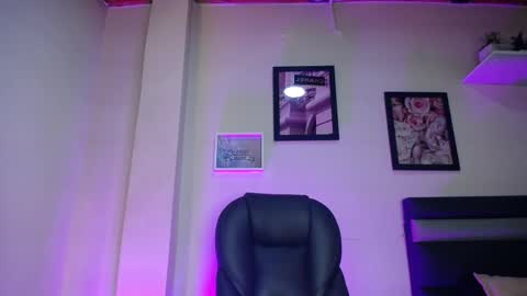 LauWild online show from 01-08-26, 11:23