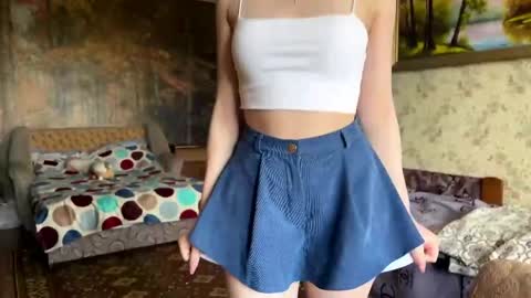 Elin online show from 06-09-26, 11:22