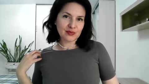 Diana  online show from 09-14-25, 06:07