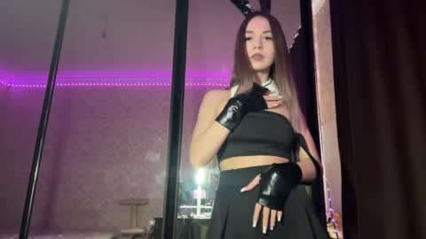 laveniafelten online show from 04-09-26, 08:20