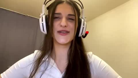 Elina online show from 02-08-26, 03:48