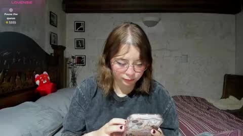 Snapshot of lay_lah chatting on 02-02-26, 12:53 laylaah online show from 02-02-26, 12:53