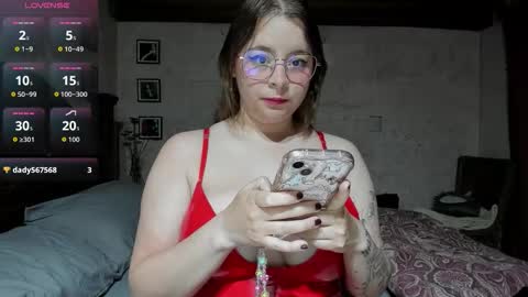 Snapshot of lay_lah chatting on 02-03-26, 12:53 laylaah online show from 02-03-26, 12:53