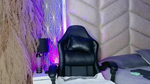 laya online show from 12-01-25, 03:11