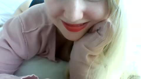 layannalea online show from 12-02-24, 10:34