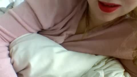layannalea online show from 01-10-25, 11:29