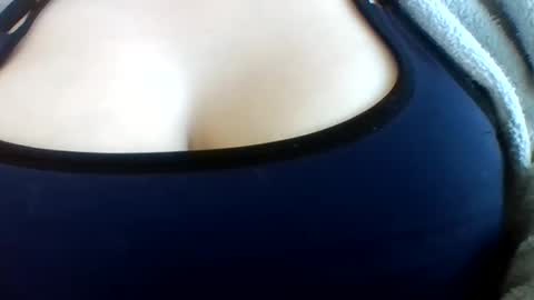 layannalea online show from 05-22-26, 02:30