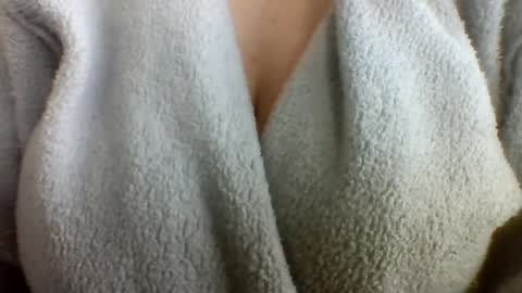 layannalea online show from 06-22-26, 02:13