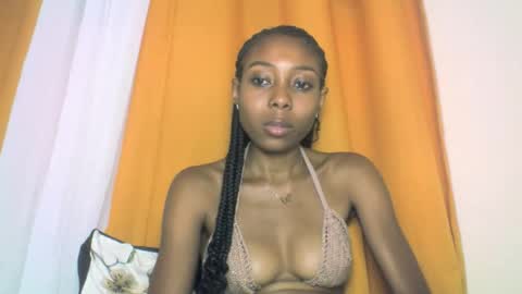 layannek online show from 10-29-25, 06:09