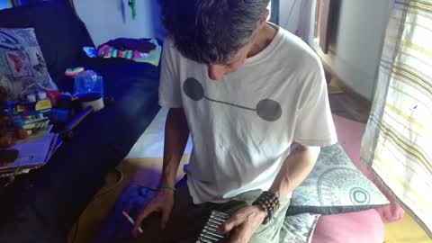 Snapshot of laye19 chatting on 12-30-24, 06:27 Laye19 online show from 12-30-24, 06:27