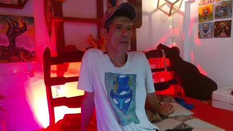 Snapshot of laye19 chatting on 02-09-25, 11:36 Laye19 online show from 02-09-25, 11:36