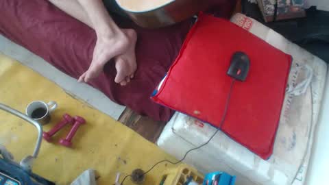 Snapshot of laye19 chatting on 02-19-25, 06:54 Laye19 online show from 02-19-25, 06:54